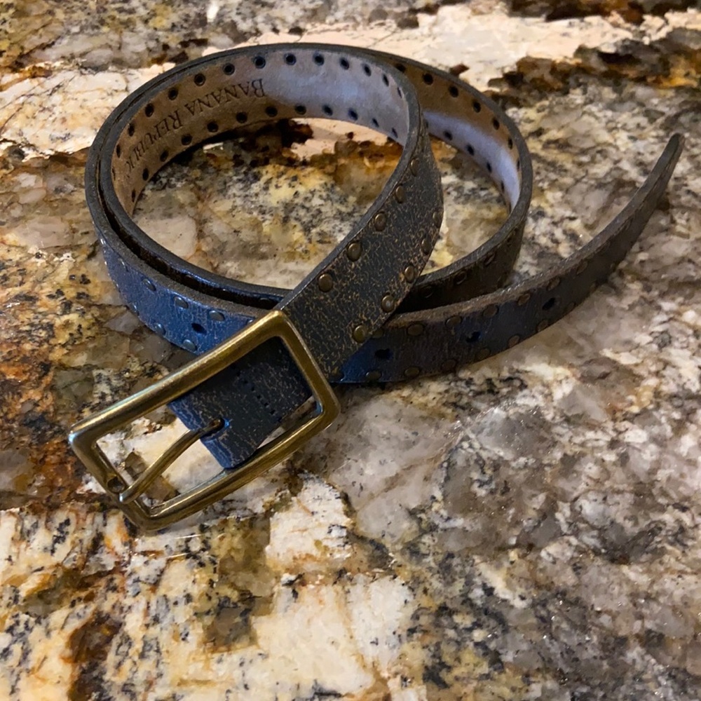 Banana Republic Distressed Leather Belt sz s